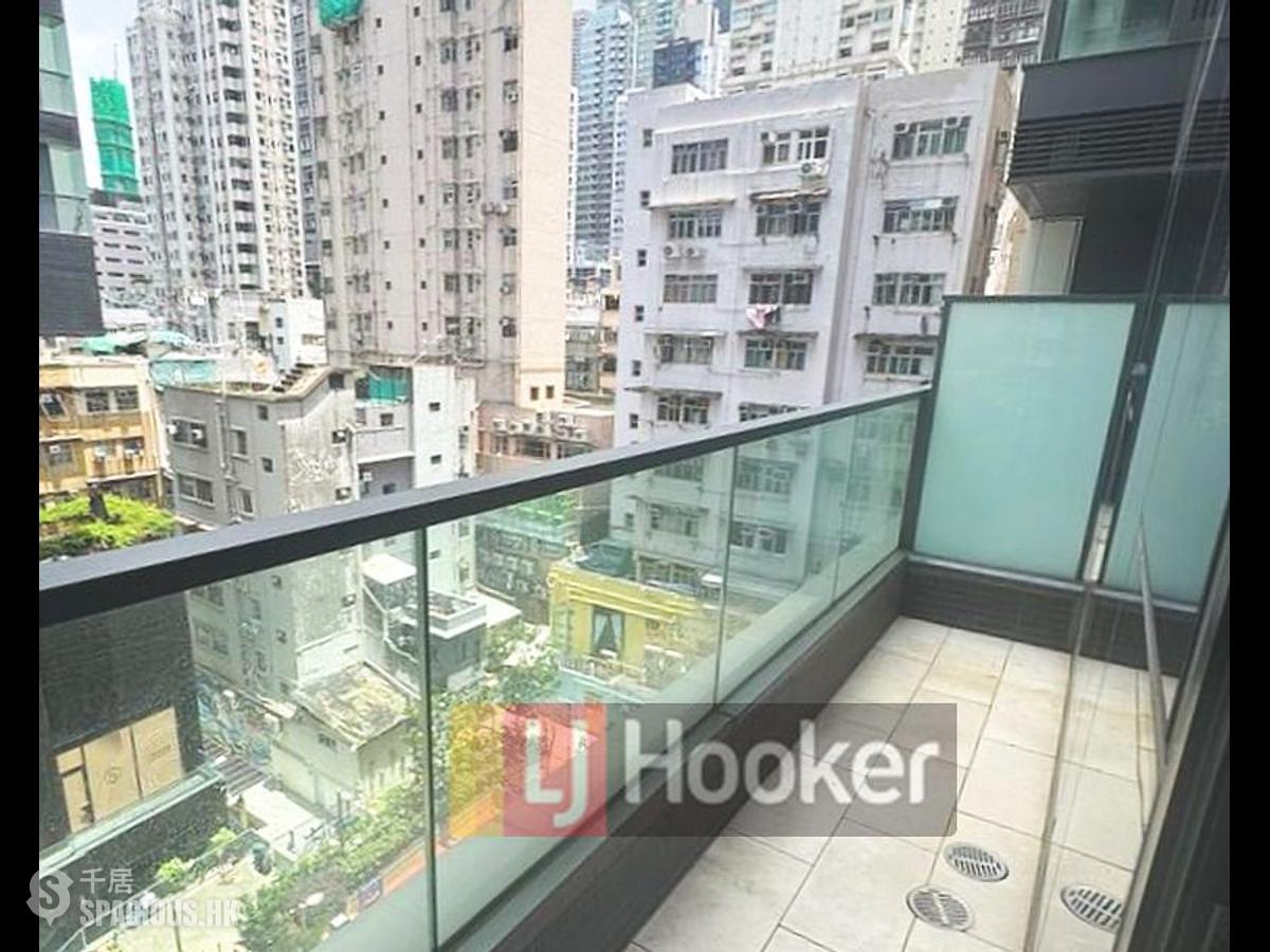 Sai Ying Pun - Two・Artlane 01