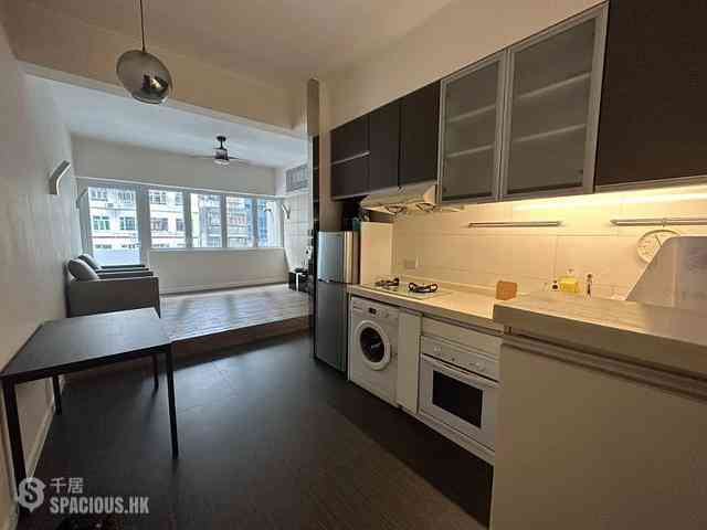 Wan Chai - Kwong Sang Hong Building Block A 01