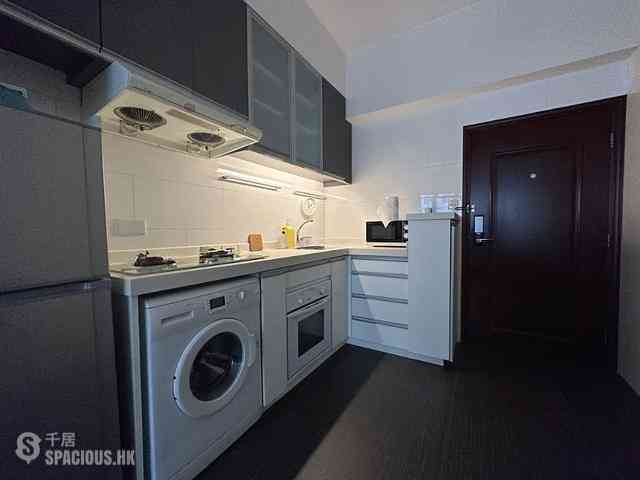 Wan Chai - Kwong Sang Hong Building Block A 03