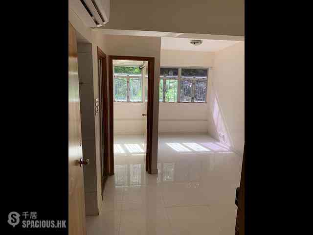 Chai Wan - Yen Lok Building Block B 03
