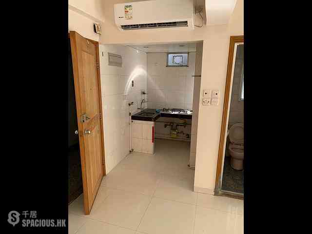Chai Wan - Yen Lok Building Block B 04