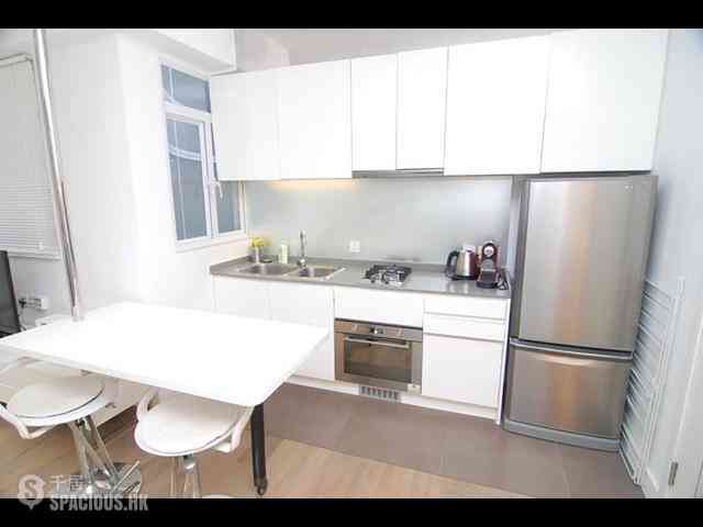 Mid Levels Central - Jadestone Court 03