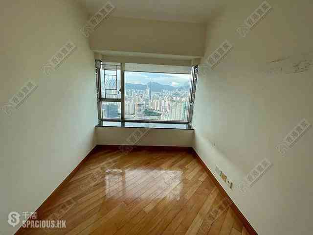 West Kowloon - Sorrento 06