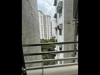 Tai Hang - Dragon Centre 07