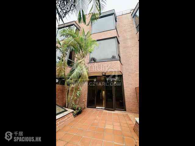 Stanley - Banyan Villas 16