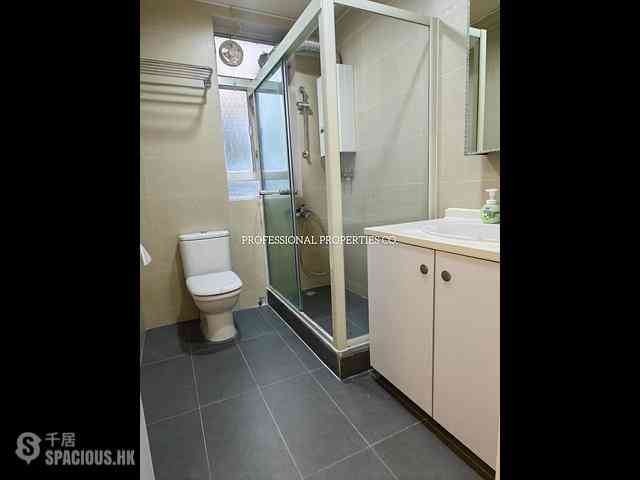 Tai Hang - Fuk Kwan House 06