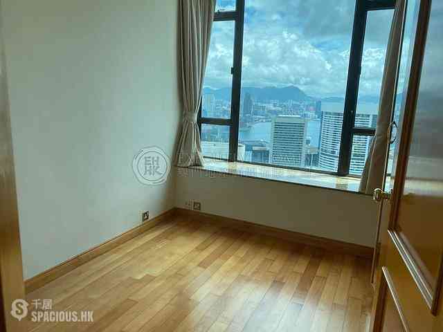 Mid Levels Central - Fairlane Tower 08