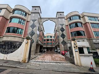 Pok Fu Lam - Regent Palisades Block 2 13