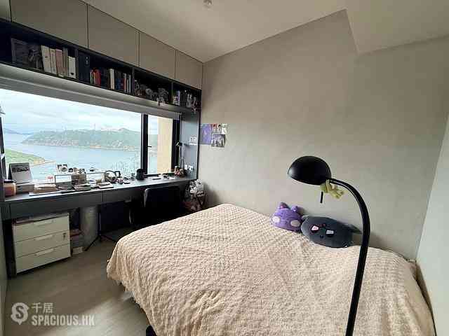 Repulse Bay - Pine Crest 06