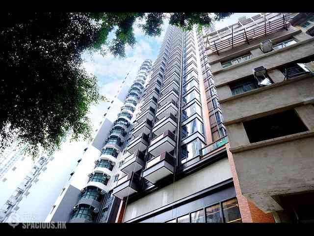 Shek Tong Tsui - The Hilltop 32