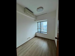 West Kowloon - Sorrento 06