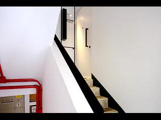Central - 15, Peel Street 23