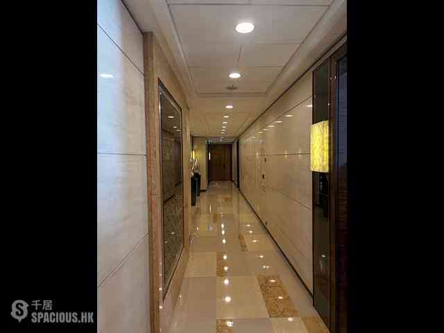 West Kowloon - The Cullinan (Tower 21 Zone 2 Luna Sky) 02