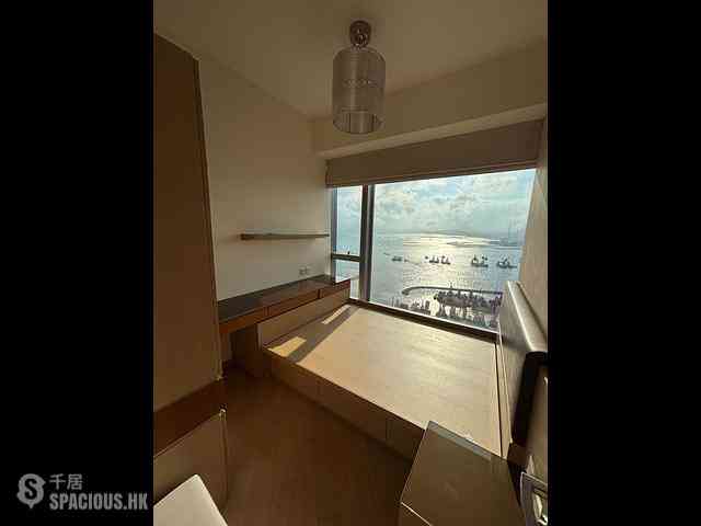 West Kowloon - The Cullinan (Tower 21 Zone 2 Luna Sky) 08