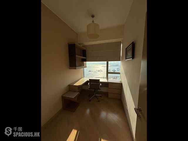 West Kowloon - The Cullinan (Tower 21 Zone 2 Luna Sky) 09
