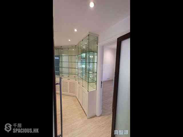 Mid Levels East - Man Yuen Garden 10