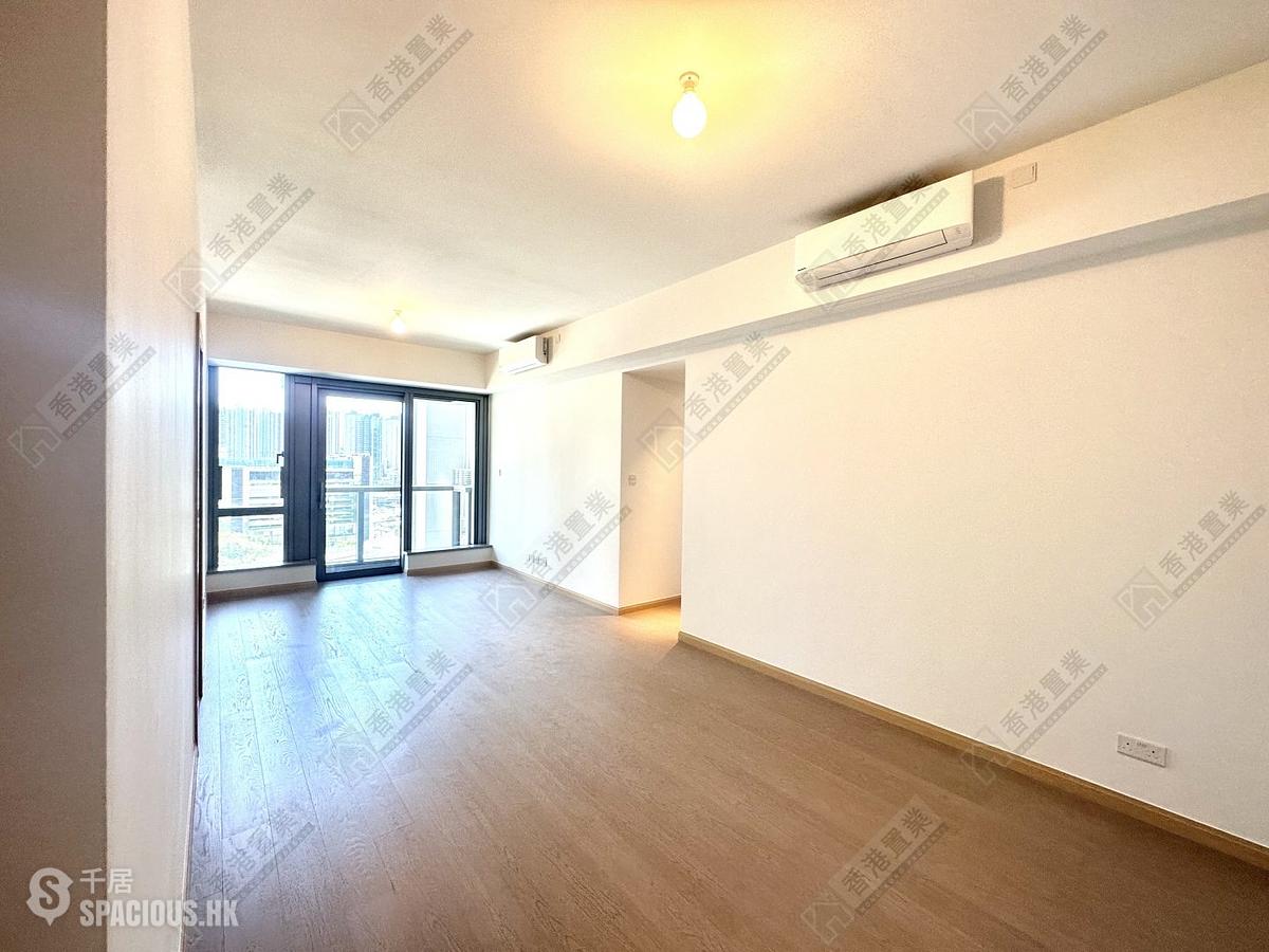 Wong Chuk Hang - The Southside Phase 2 La Marina 01