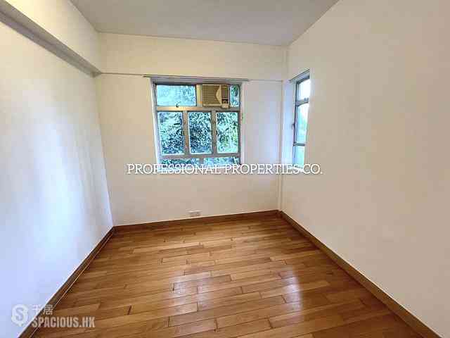 Tai Hang - Fuk Kwan House 03