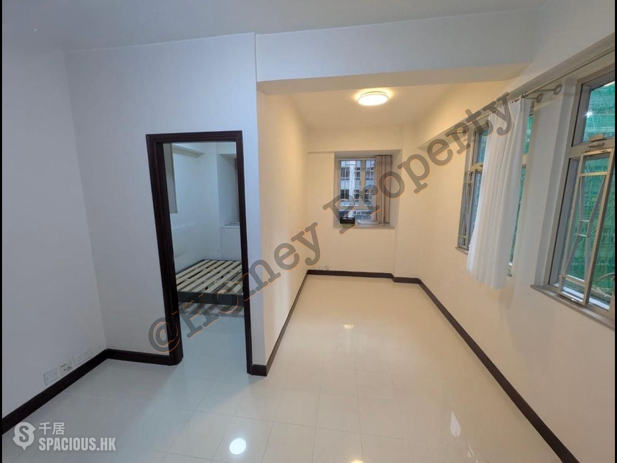 Wan Chai - Hing Bong Mansion 01