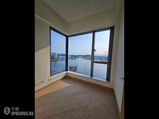 Cheung Sha Wan - Grand Victoria 03