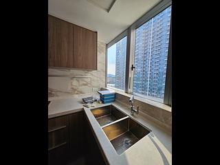 Cheung Sha Wan - Grand Victoria 10