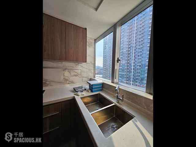 Cheung Sha Wan - Grand Victoria 10