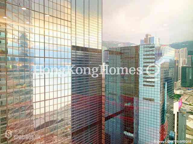 Wan Chai - Convention Plaza Apartments 02