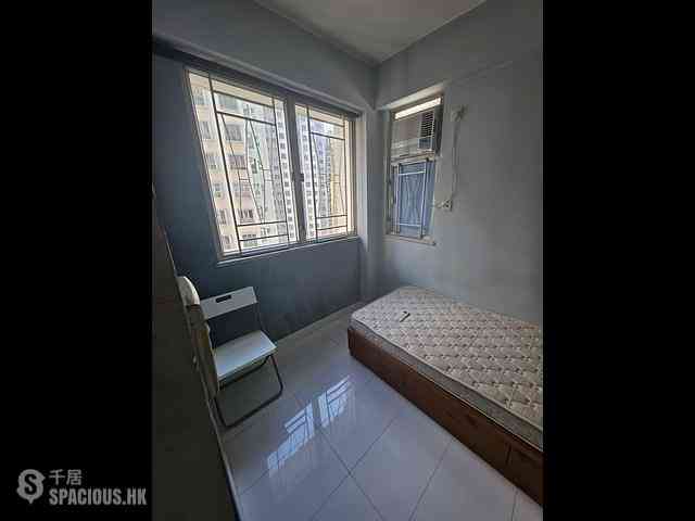 Sheung Wan - Wing Fai Building 09