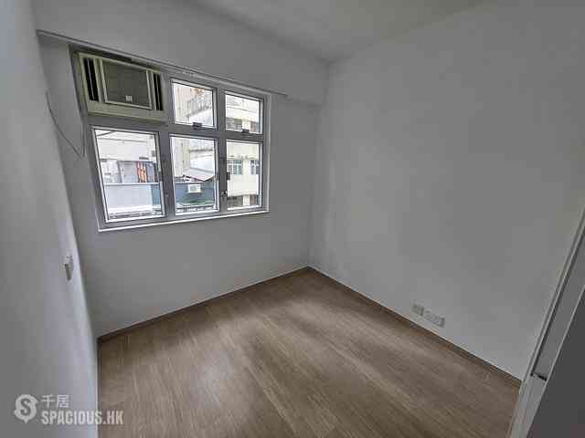 Sai Ying Pun - Hang Sing Mansion 03