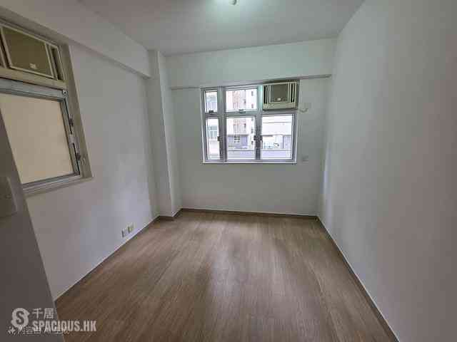 Sai Ying Pun - Hang Sing Mansion 04
