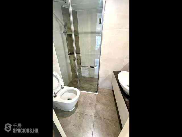 Shau Kei Wan - EAST 17 16