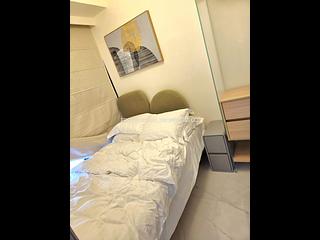 Sai Ying Pun - The Queens 04