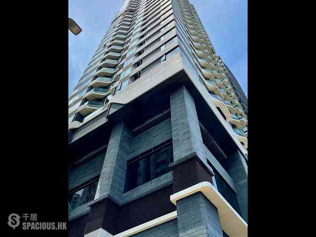 Shek Tong Tsui - Upton 11