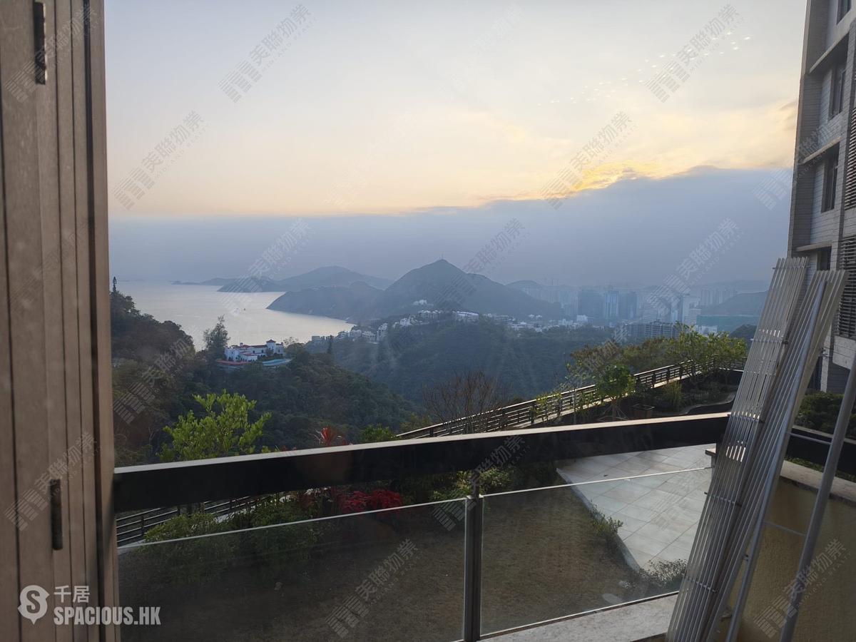 Jardines Lookout - Celestial Garden 01