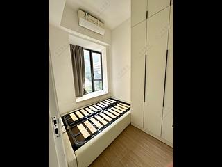 Tai Hang - Warrenwoods 04
