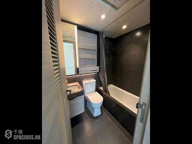 North Point - Fleur Pavilia Tower 2 07
