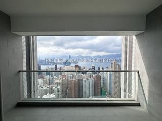 Braemar Hill - Sky Scraper 02