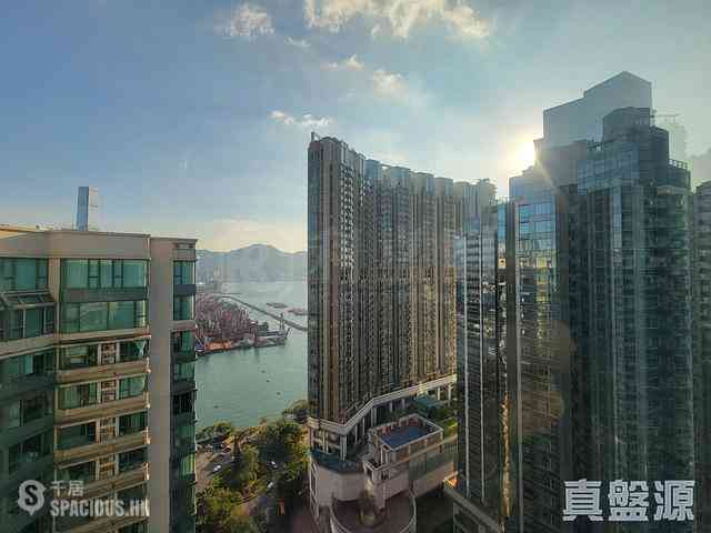 Tai Kok Tsui - Island Harbourview 16