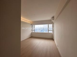 Braemar Hill - Sky Scraper 05