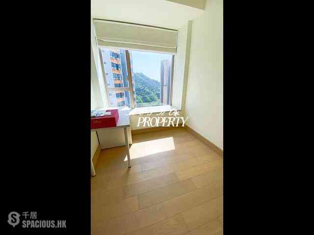 Kennedy Town - Cadogan 03