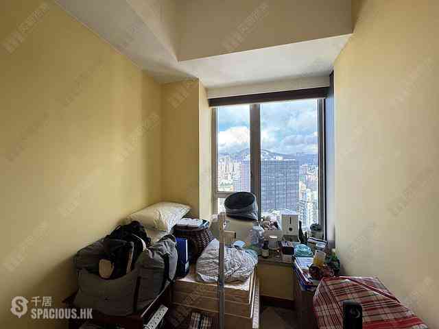 Wan Chai - The Avenue 09