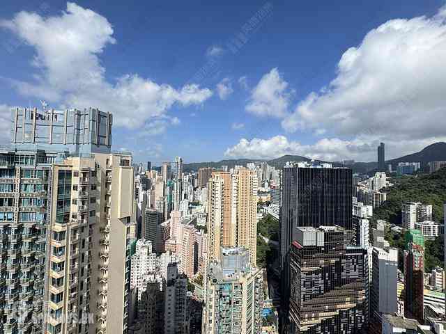Wan Chai - The Avenue 02