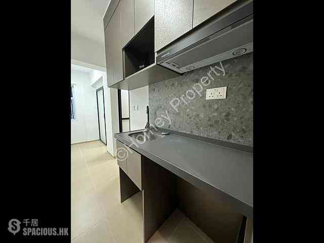 Causeway Bay - Sung Lan Mansion 02