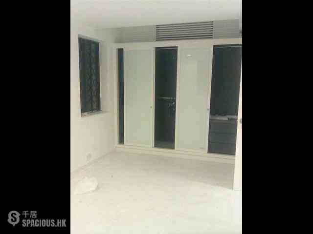 Mid Levels Central - 6B-6E, Bowen Road 07
