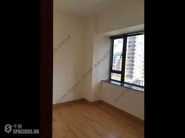 Mid Levels Central - Robinson Heights 03