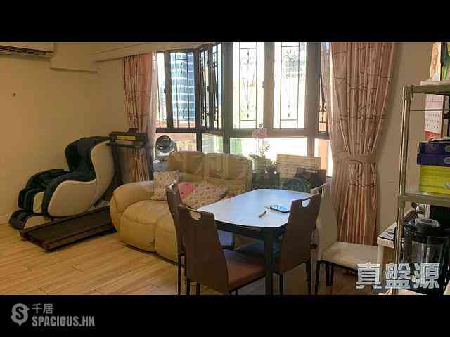 Sai Ying Pun - Kwong Fung Terrace 02