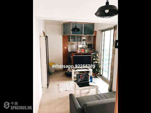 Sai Ying Pun - Sing Fai Building 04