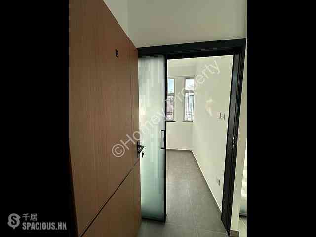 Mong Kok - Wing Tak Building 01
