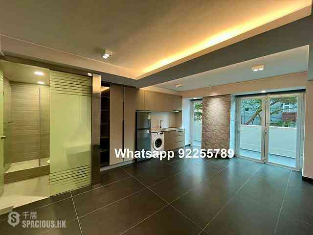 Sai Ying Pun - Wah Fai Court 01
