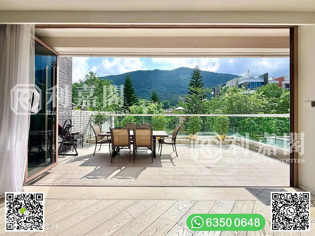 Clear Water Bay - Mount Pavilia 01